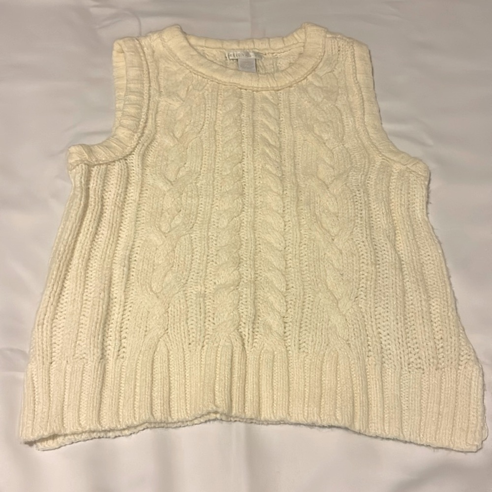 Design History | White Knit Vest